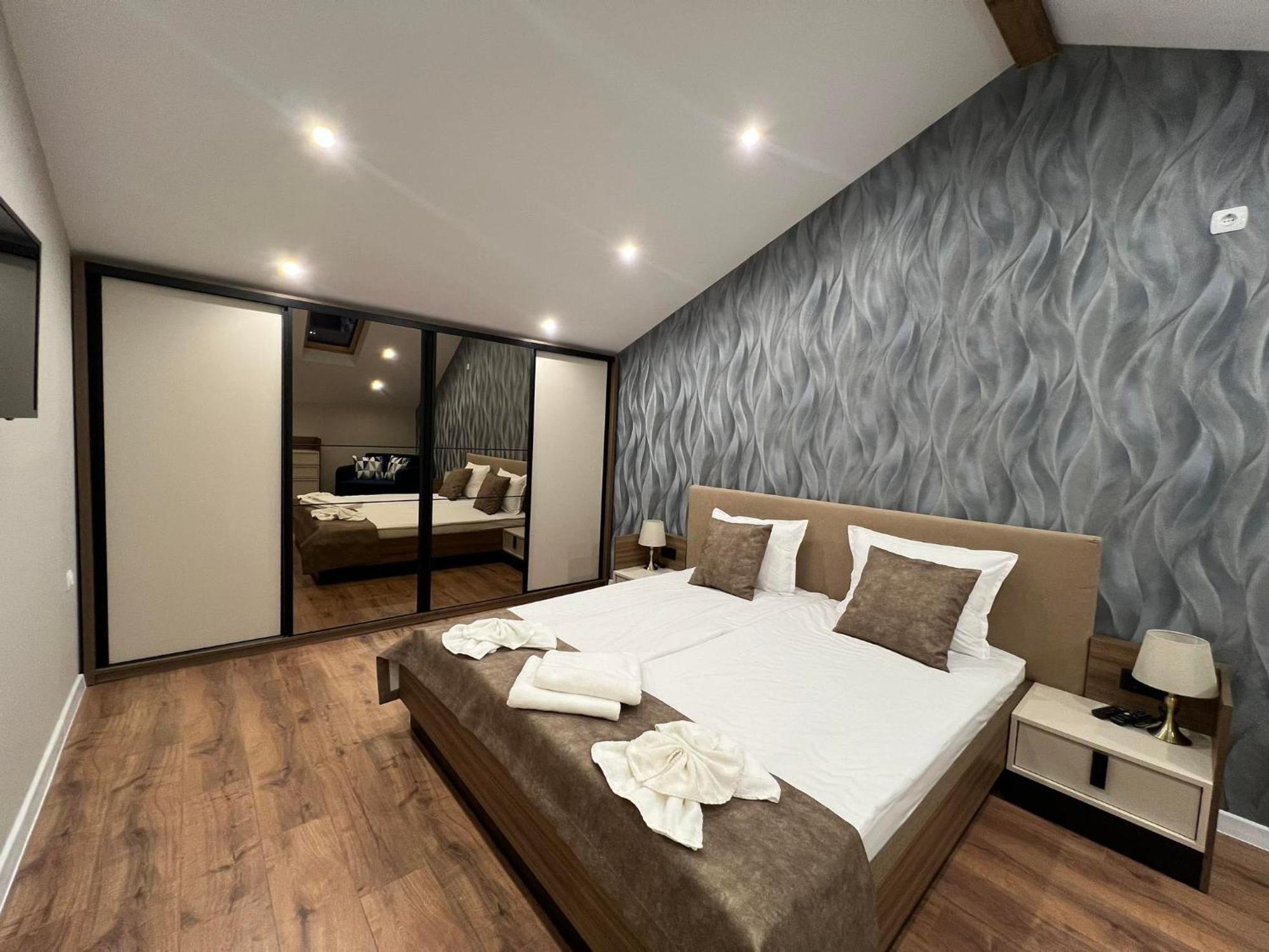 Хотел Vip Apart House Plewen Exterior foto