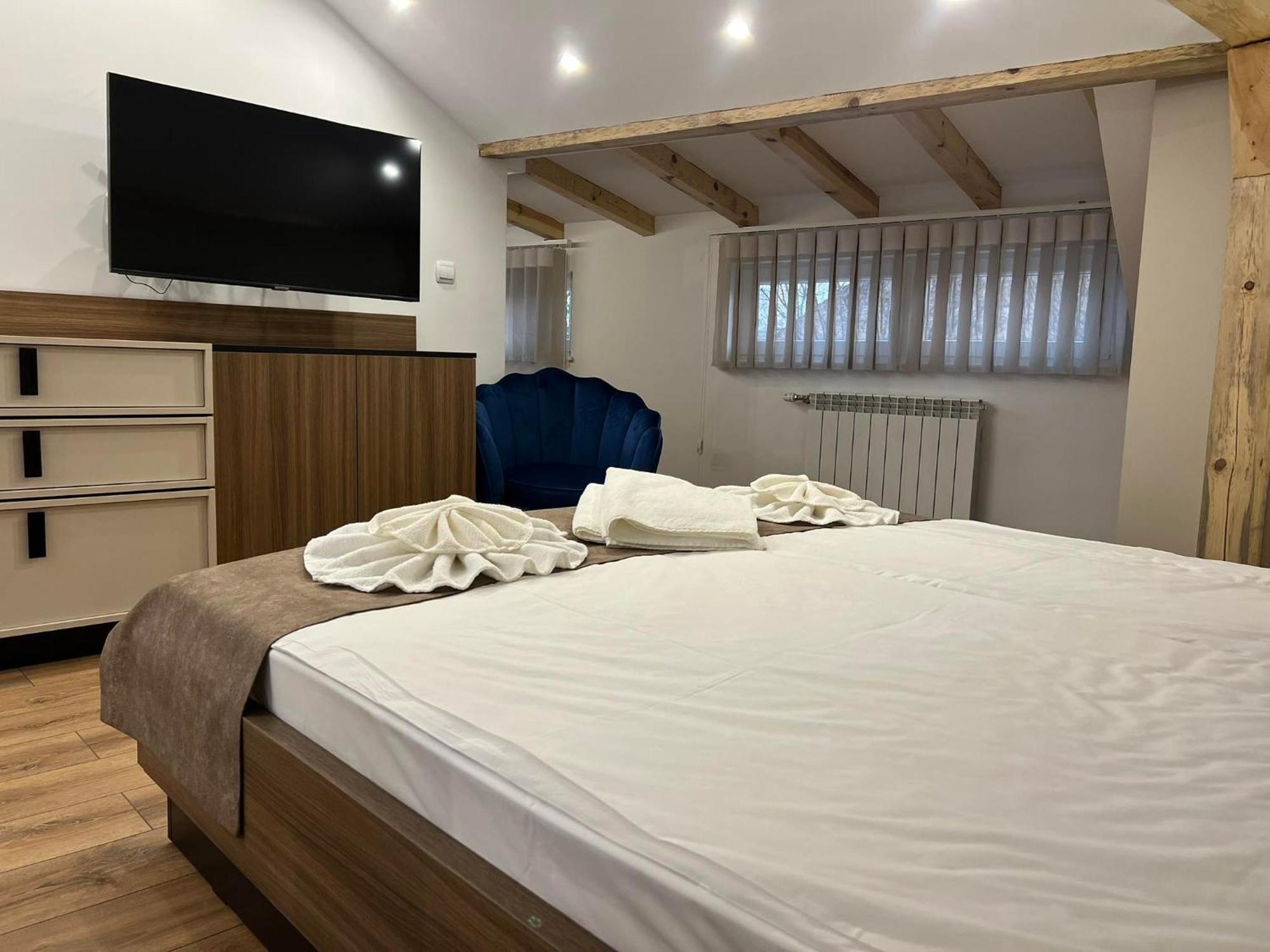 Хотел Vip Apart House Plewen Exterior foto