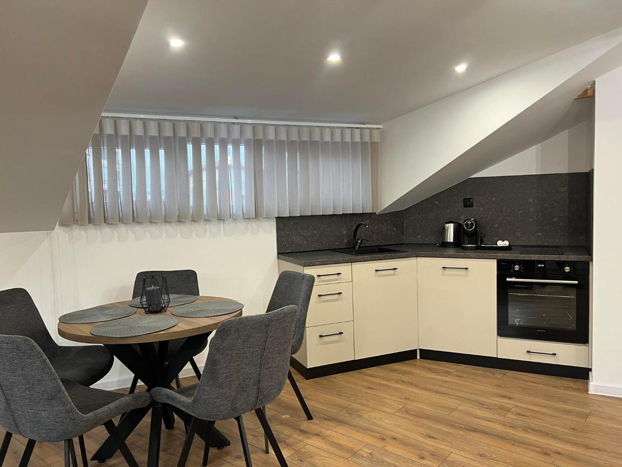 Хотел Vip Apart House Plewen Exterior foto